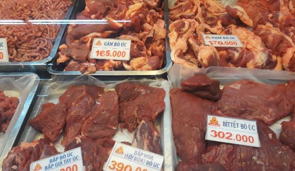 Giá cả thị trường 14/1/2017: Bắp bò gần 220 ngàn đồng/kg 1